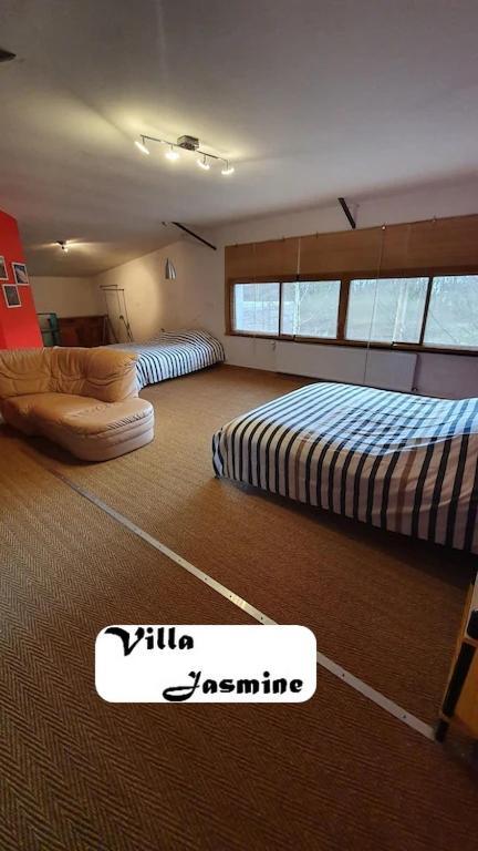 Somptueuse Villa Jasmine Saint-Meen-le-Grand Bagian luar foto