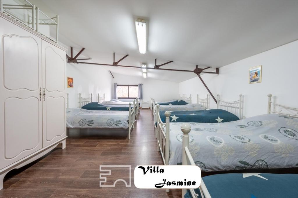 Somptueuse Villa Jasmine Saint-Meen-le-Grand Bagian luar foto